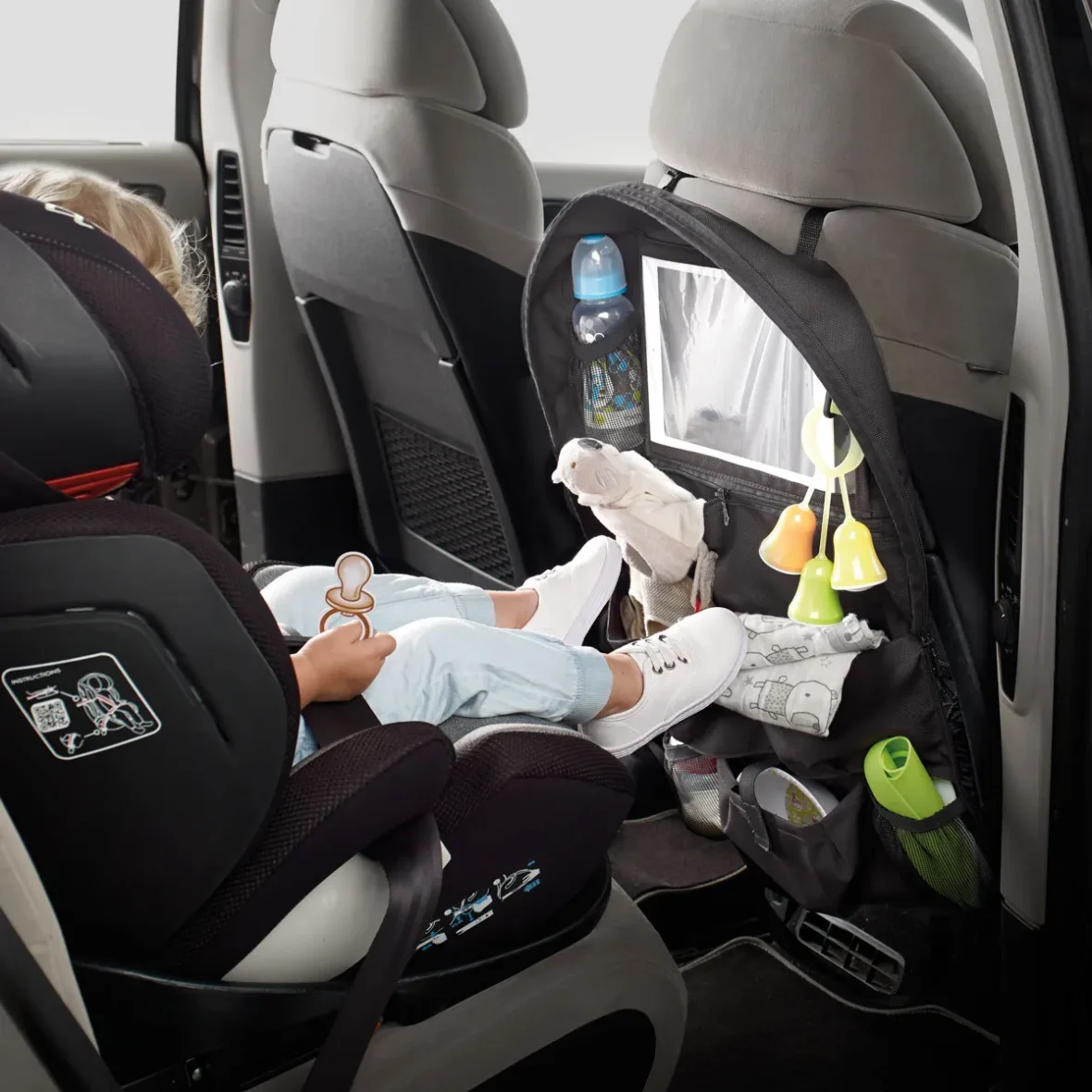 Organizador de coche Jané con funda para tablet